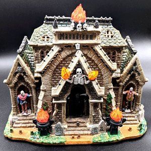 Lemax Spooky Town VIDEO 2013 #35491 Halloween ALL Hallow's MAUSOLEUM Sound LIT